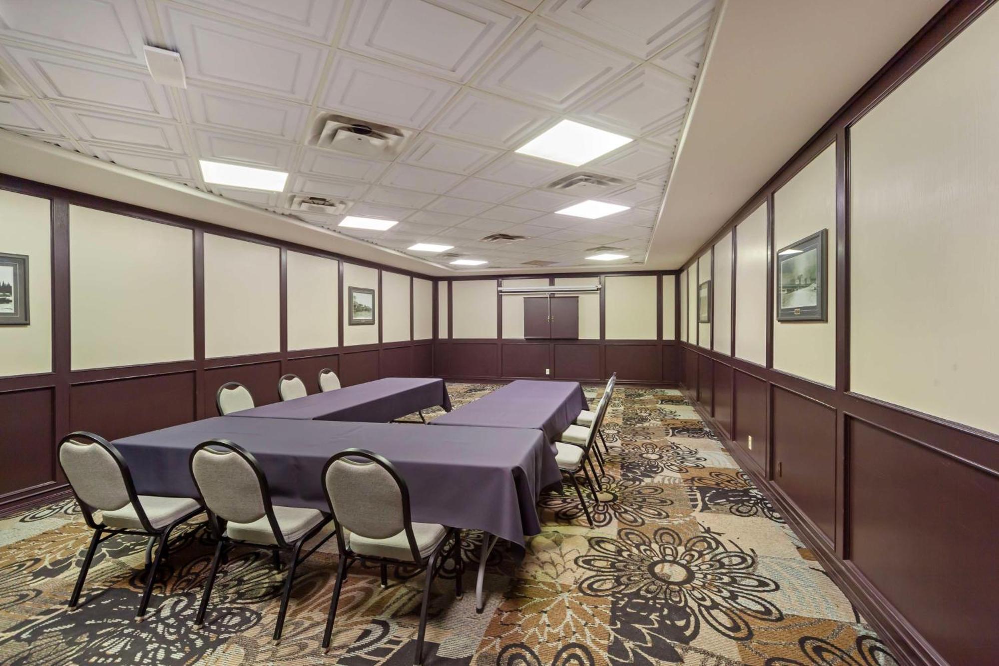 Best Western High Road Inn Едсон Екстер'єр фото