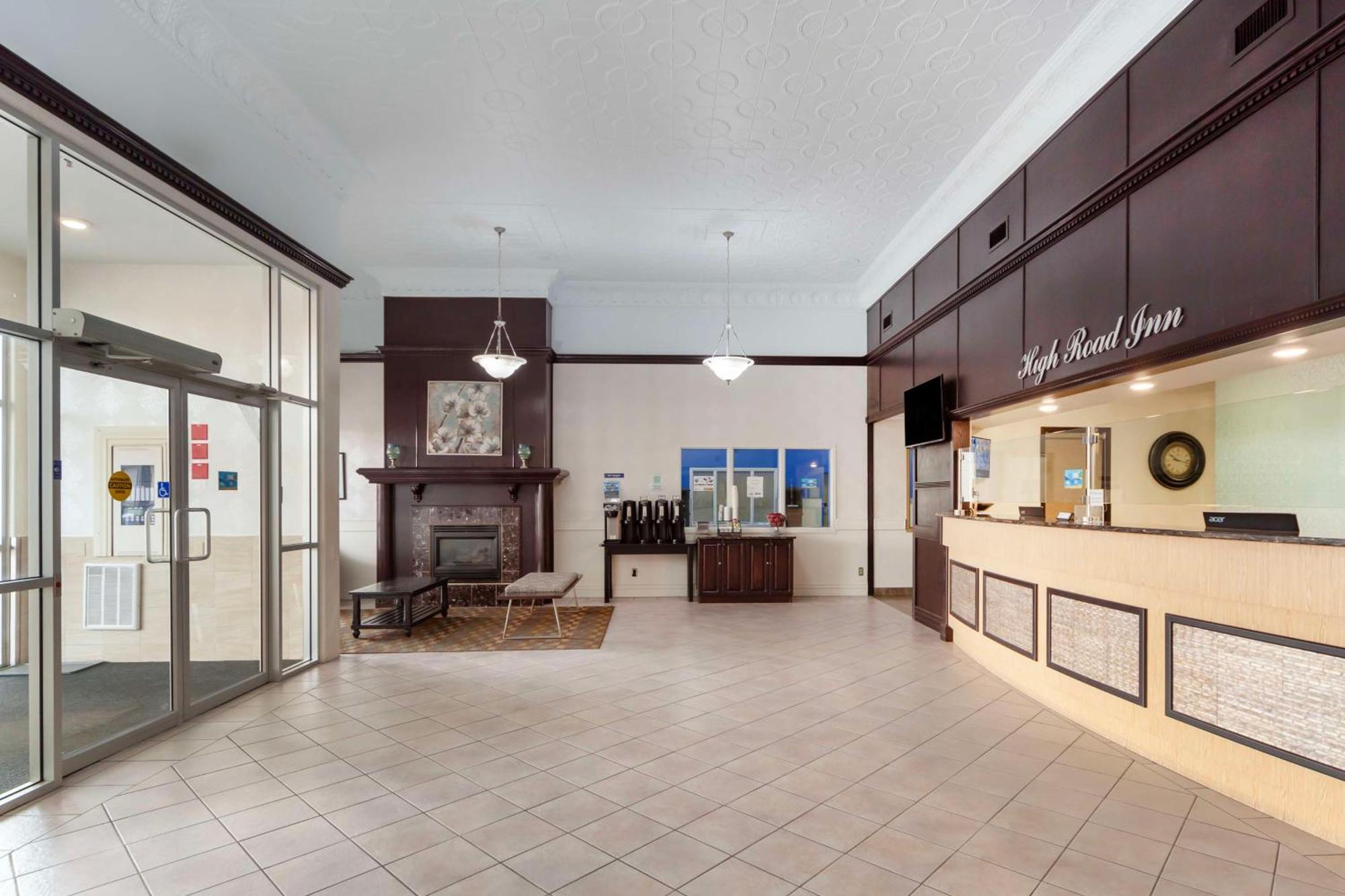 Best Western High Road Inn Едсон Екстер'єр фото