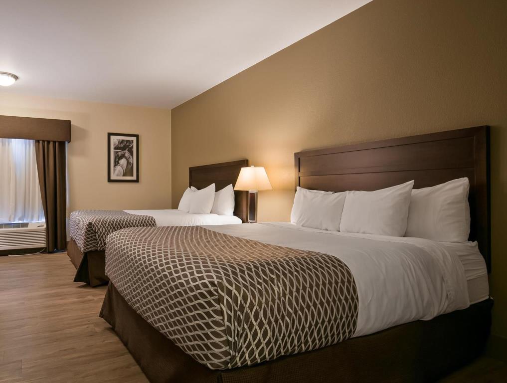Best Western High Road Inn Едсон Екстер'єр фото